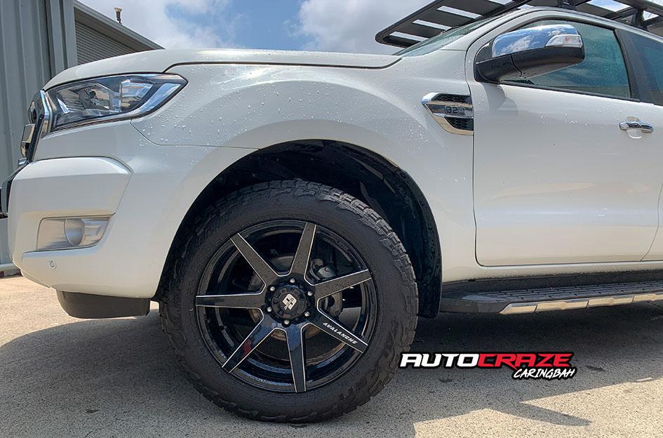 FORD RANGER AVALANCHE GLOSS BLACK MILLED ACCENTS